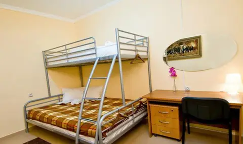 100 Friends Hostel — фото 1
