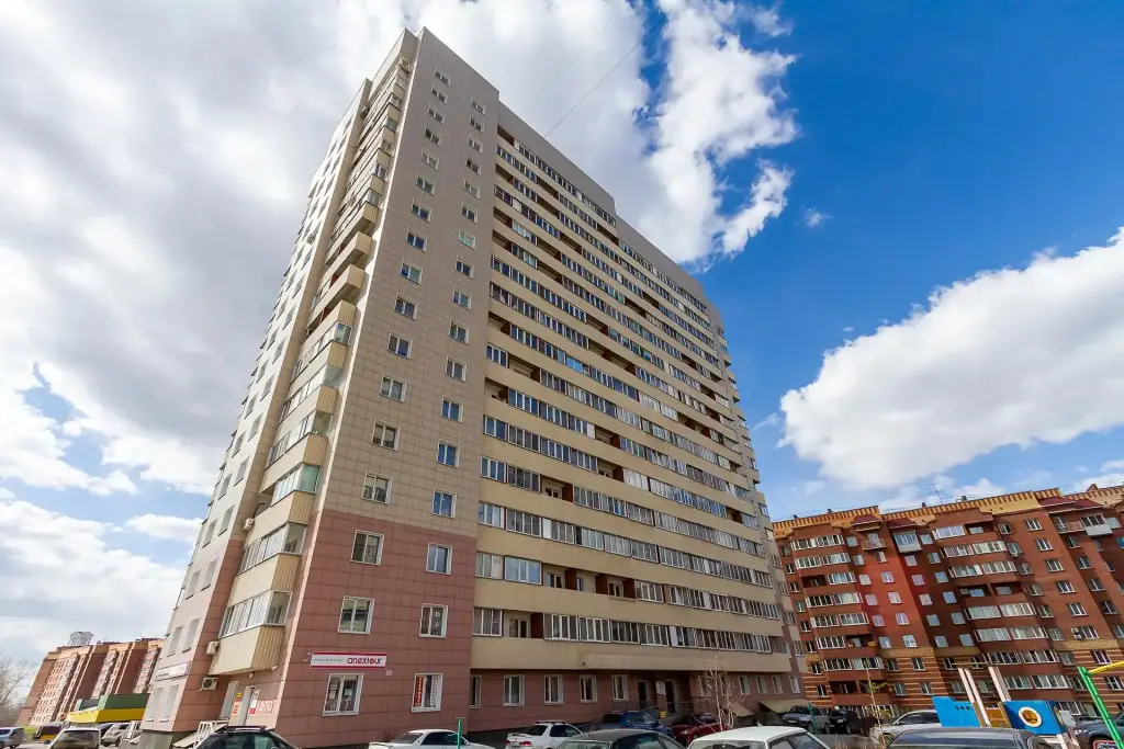 Новосибирск: Yousinn (Юсинн) на улице Первомайская 230