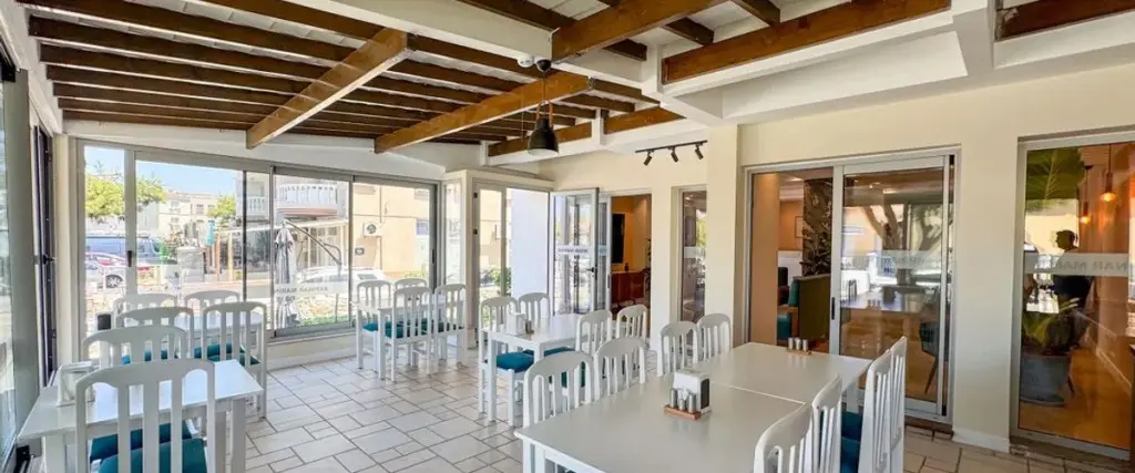 Чешме: Akpınar Marin Otel Çeşme