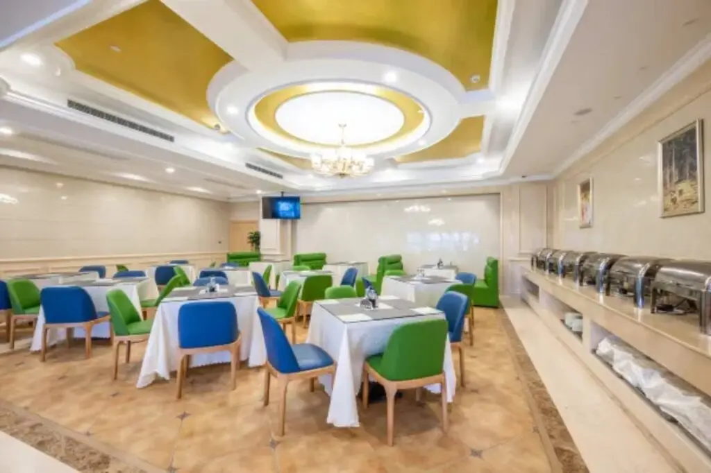Наньтун: Vienna International Hotel (Nantong Haimen Railway Station)