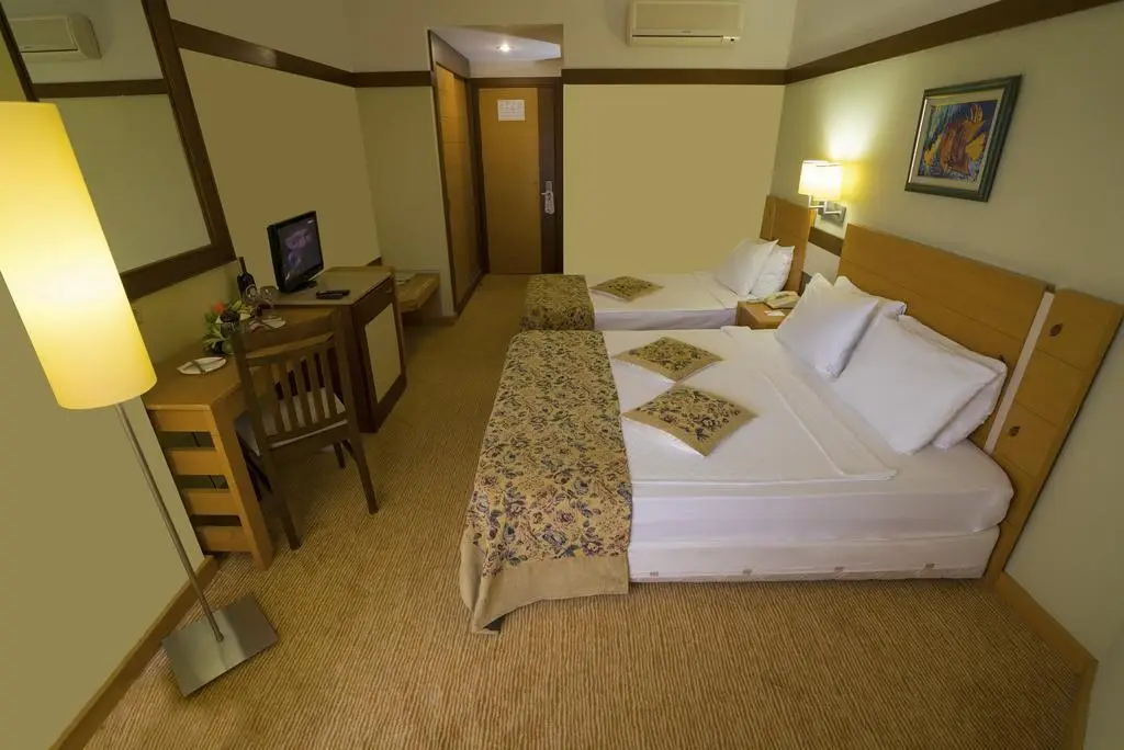 Кемер: Grand Gul Beach Hotel