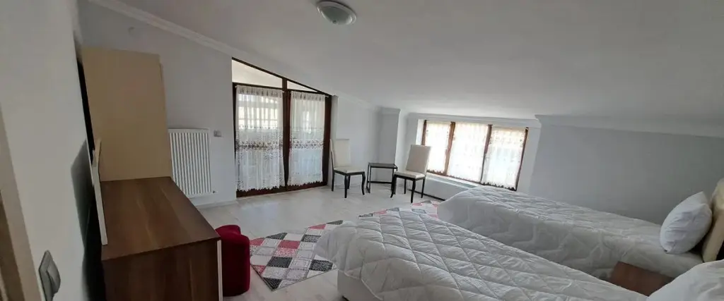 Ургуп: White Angel House