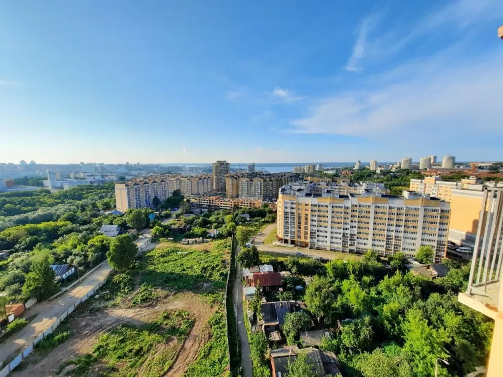 Чебоксары: Квартира 2-ка В Центре Города с Хорошим видом на Волгу