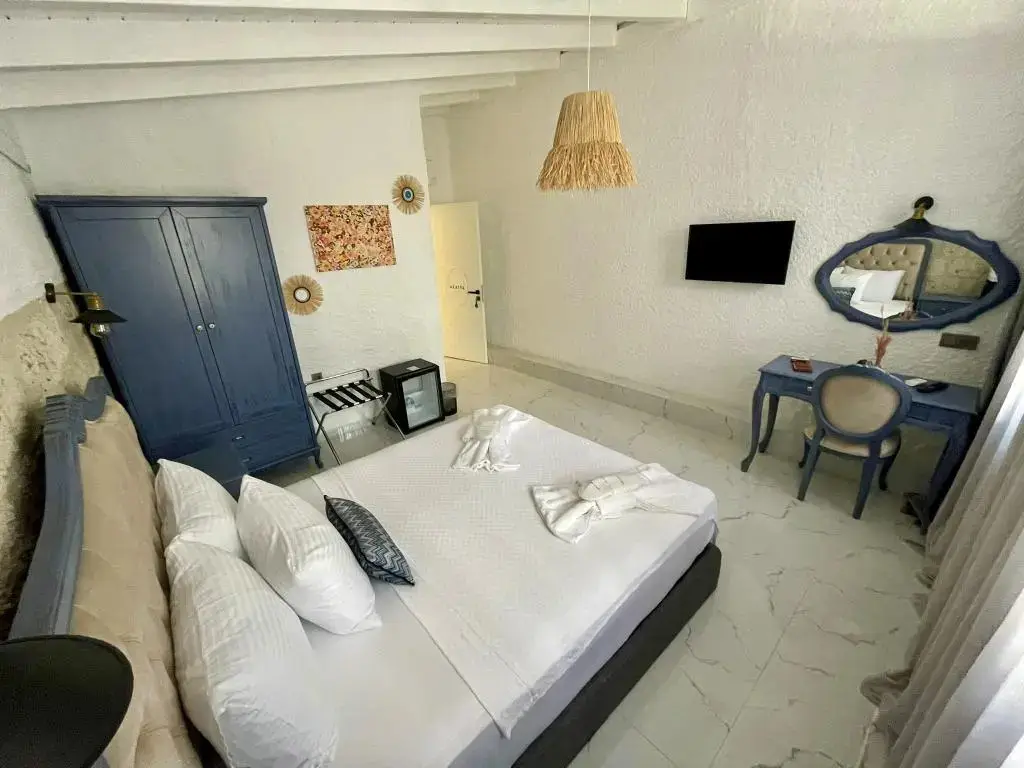 Чешме: Minos Alacati