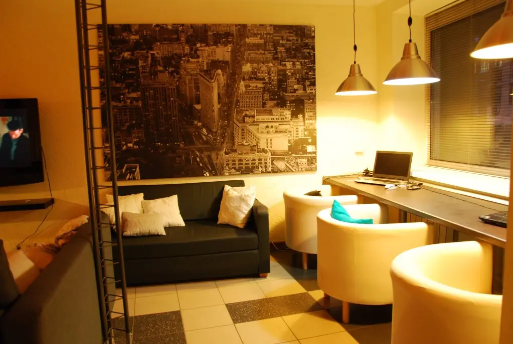 Новосибирск: Хостел ROYAL HOSTEL 905
