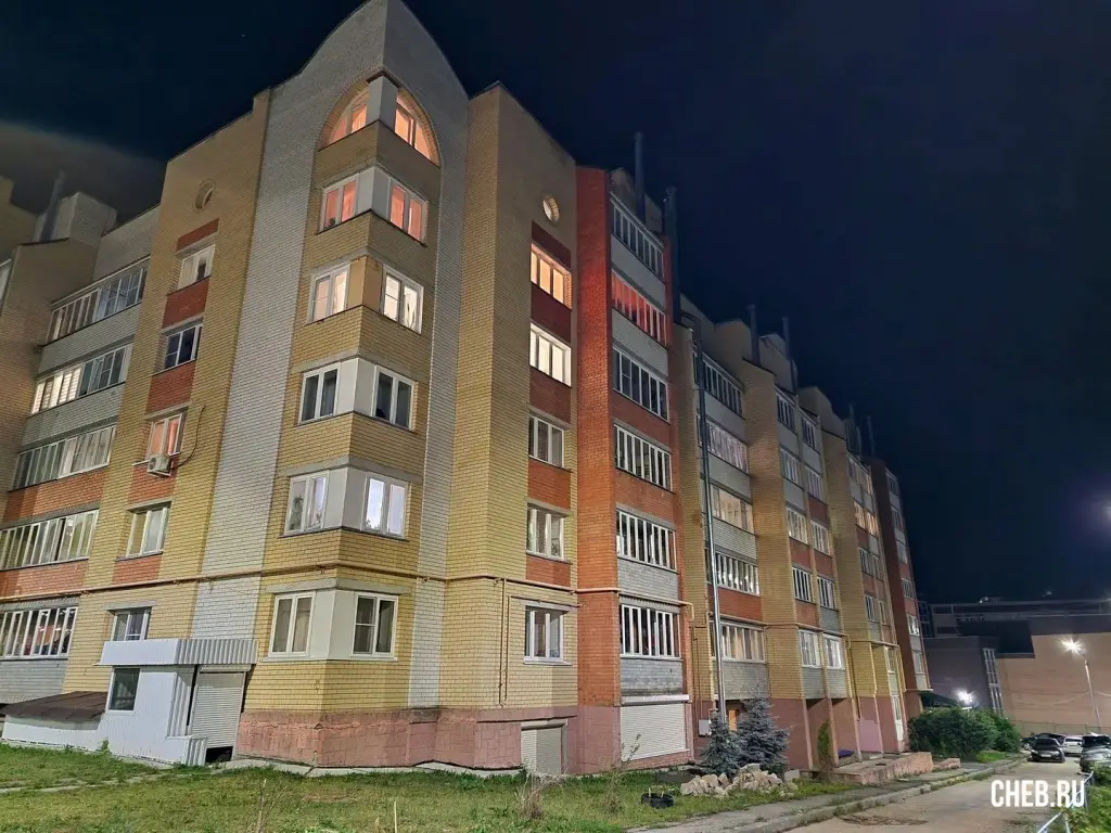 Квартира Большая 1-ка на Строителей 5 — фото 1