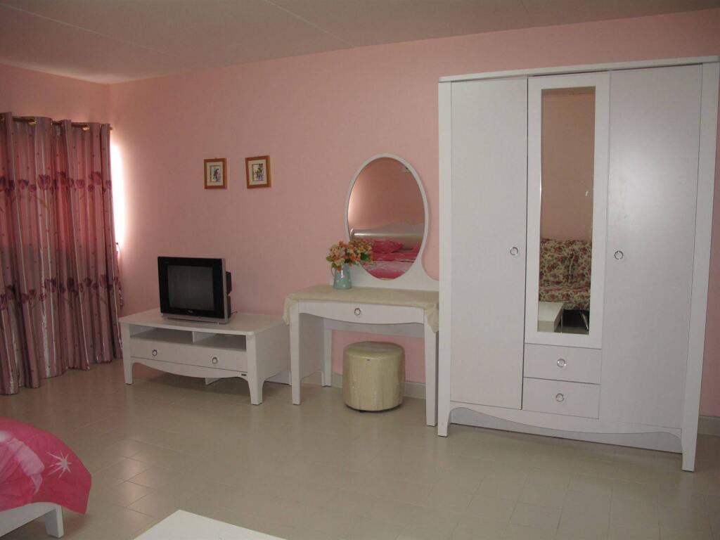 Паккрет: SK Muangthongthani Apartment