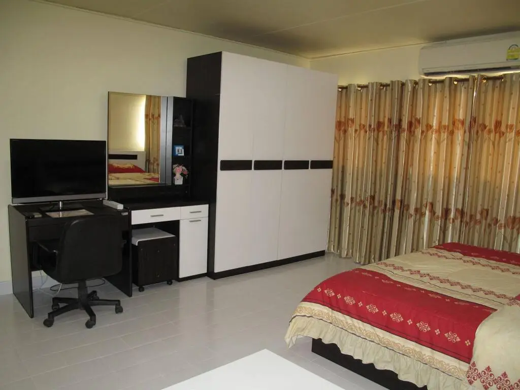 Паккрет: SK Muangthongthani Apartment