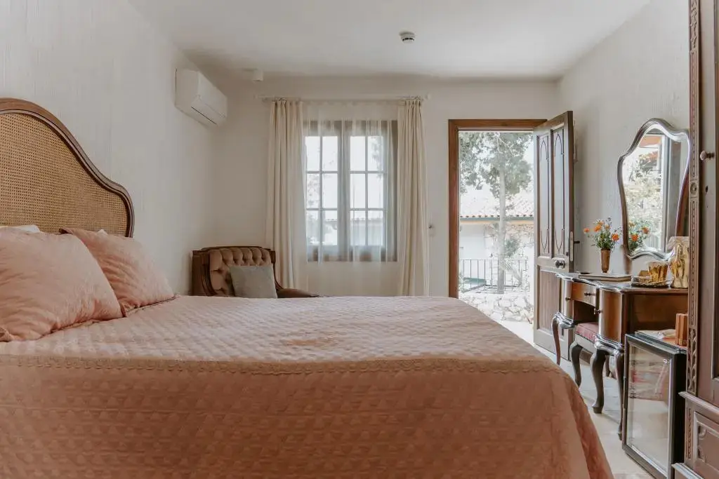 Давутлар: Ciy Restaurant ve Konukevi Kusadasi