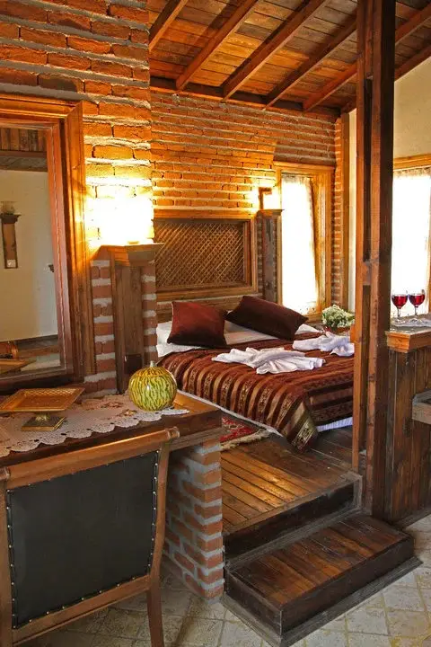 Эдремит: Daidalos Otel Burhaniye