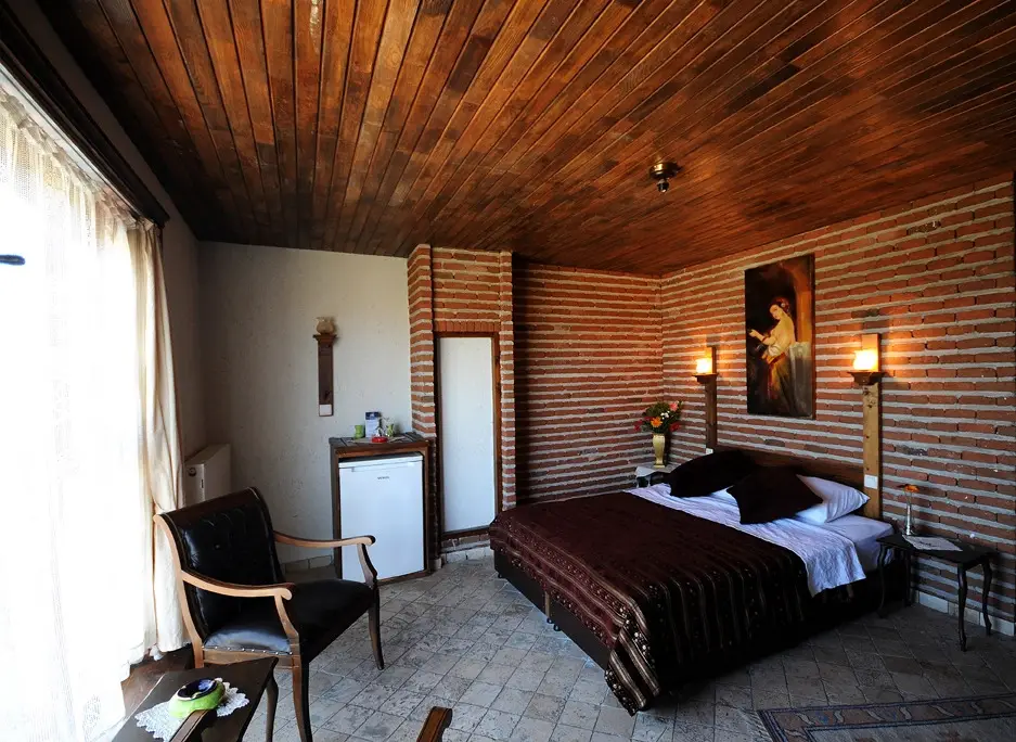 Эдремит: Daidalos Otel Burhaniye