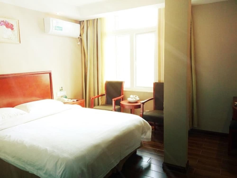 GreenTree Inn PuNing International Commodity City Hotel — фото 1