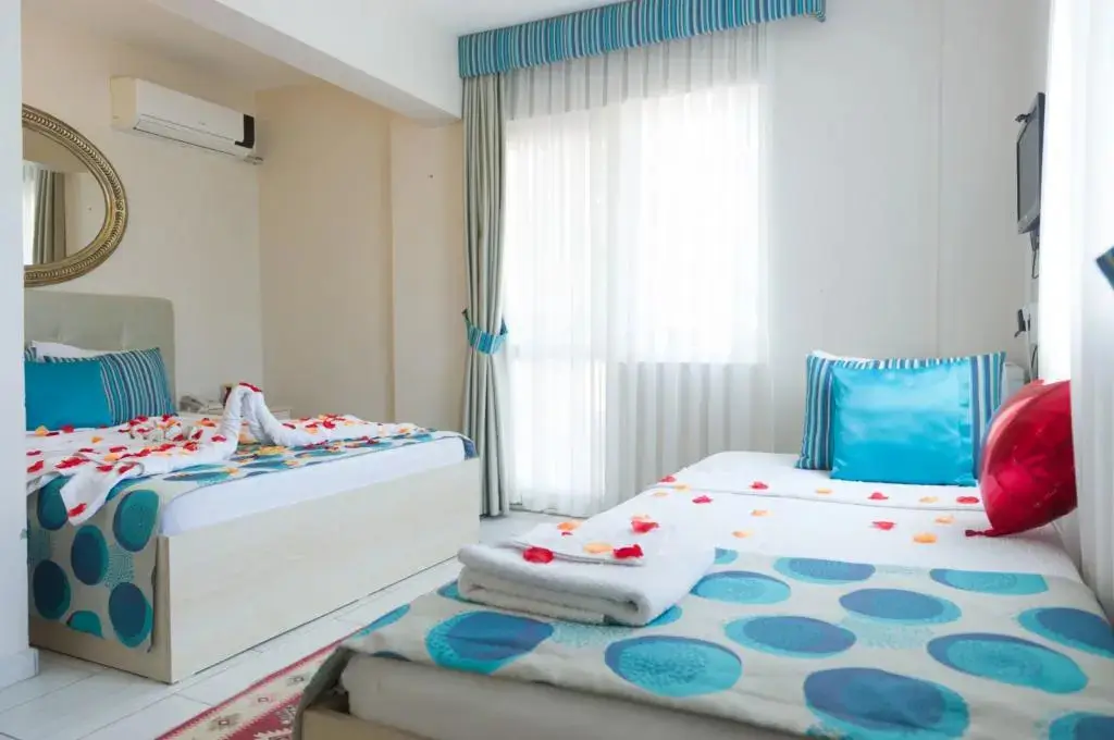 Стамбул: Deniz Kizi Otel Gumuldur