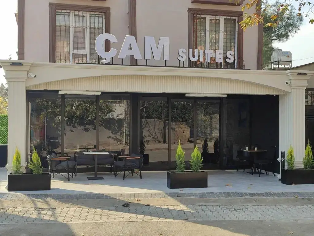 Cam Suit — фото 1