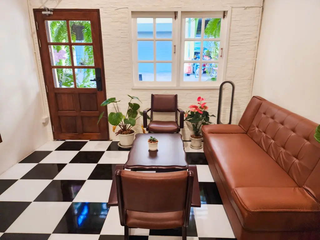 Бангкок: Hostel Noir Cafe and Hostel Chinatown Bangkok