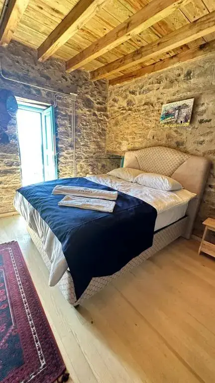 Карабурун: Fintoz Butika Karaburun