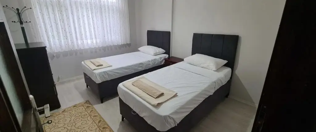 Арсин: Ozgur Apart Evleri