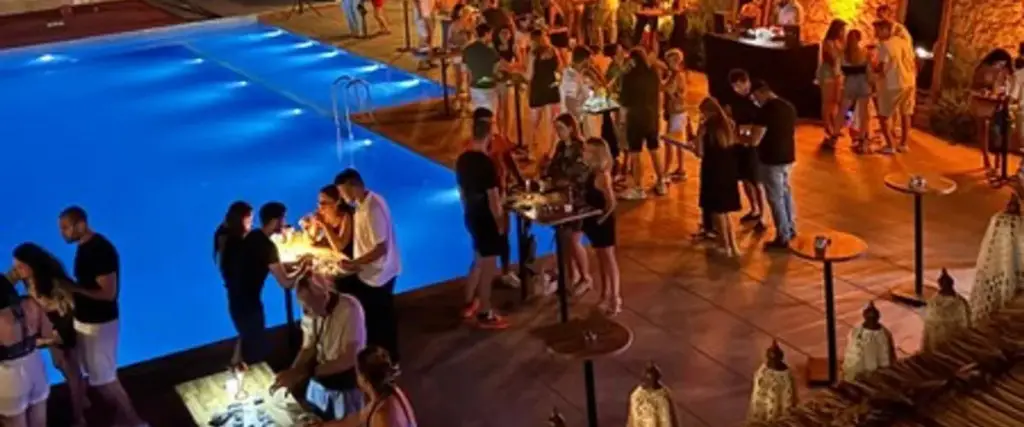 Эдремит: Noa Taş Otel