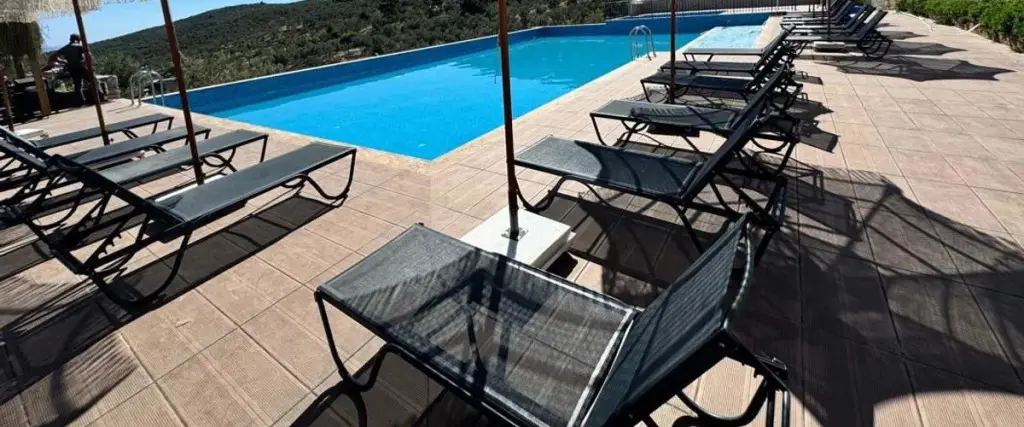 Эдремит: Noa Taş Otel