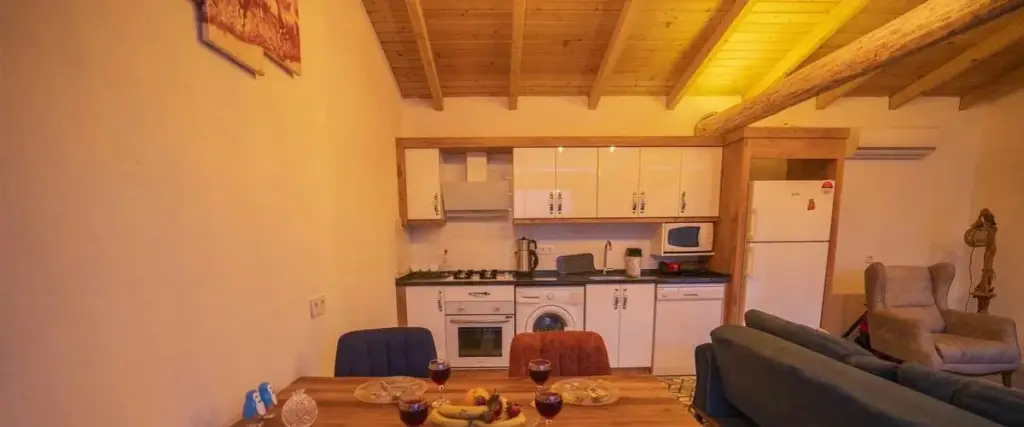 Исламлар: Villa Asel Islamlar