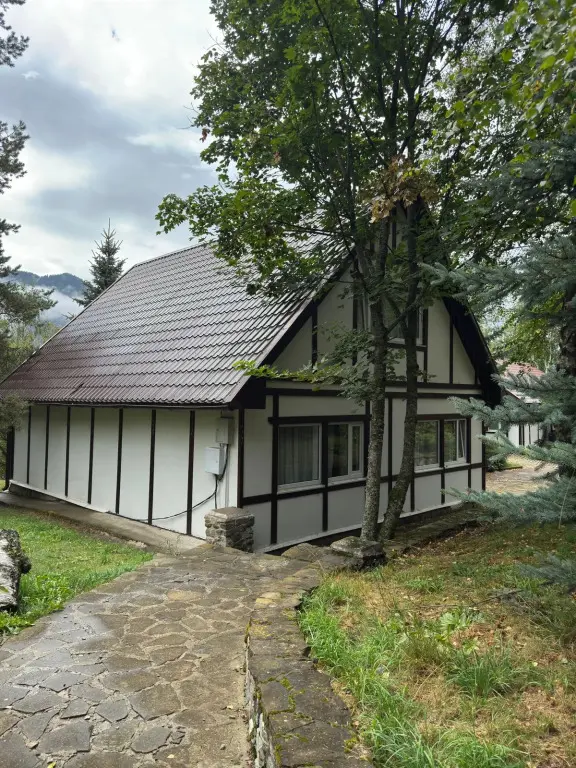 Архыз: База отдыха Woodland