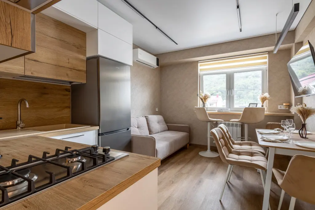 Эсто-Садок: Апартаменты RED APARTMENTS Эстонская 37к4 Тироль