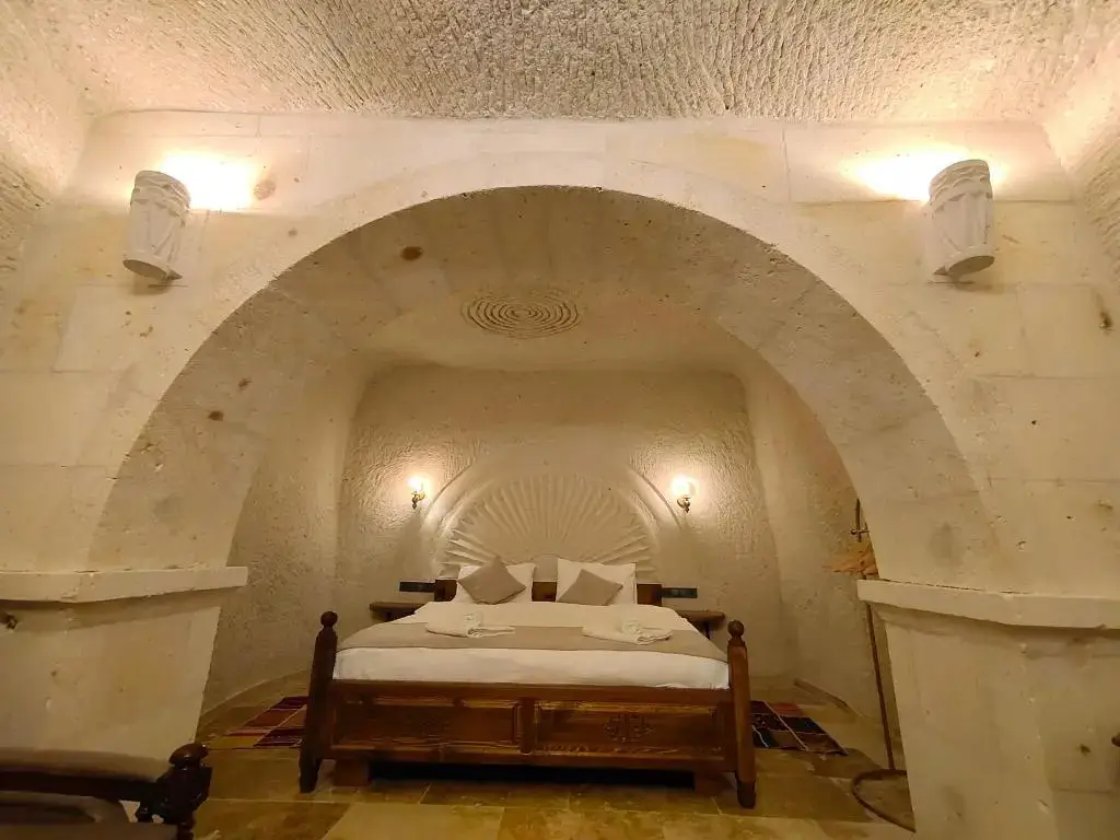 Library Cave House — фото 1