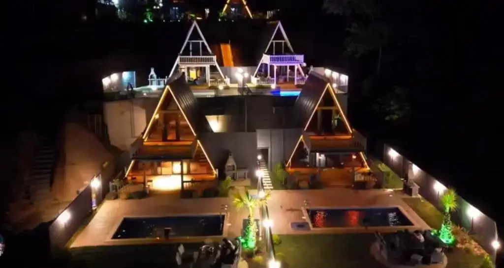 Сакарья: Sapanca Kaya Palace