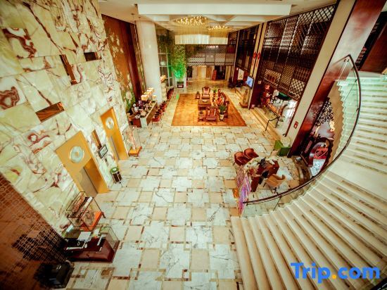 Юньфу: Floral · King Royal Hotel YunFu City