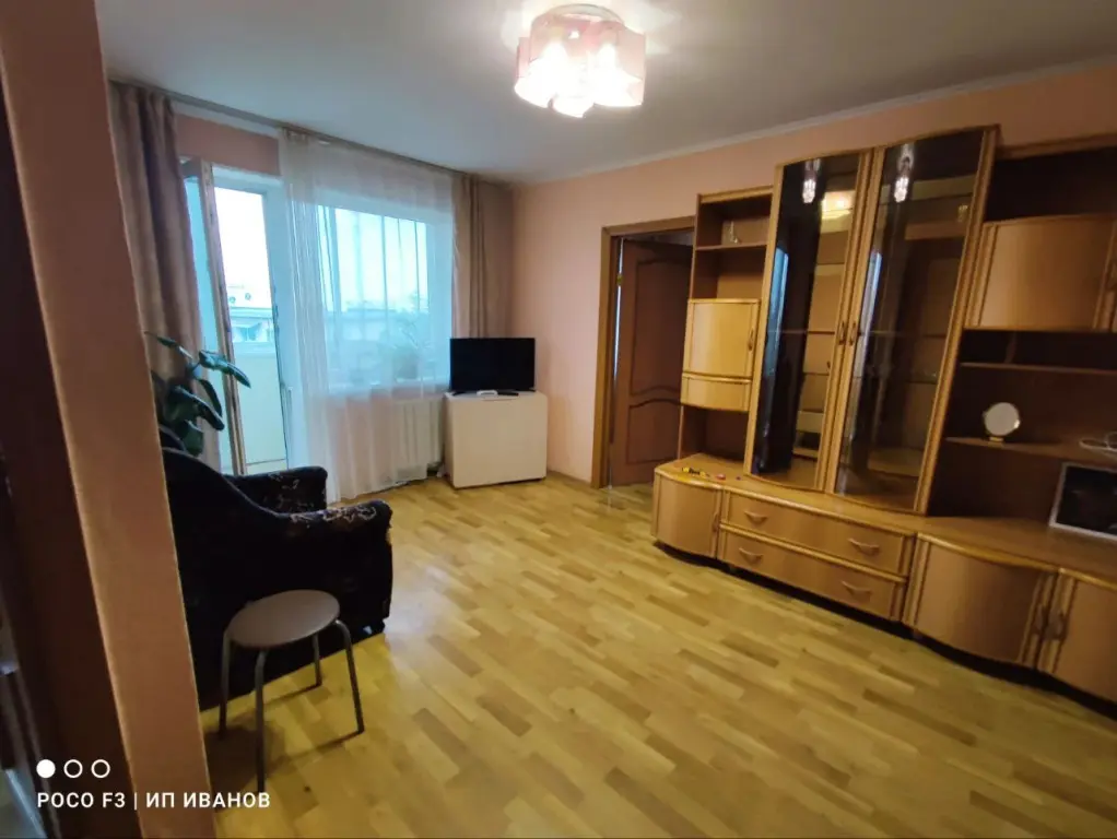 Большой камень: Квартира на Аллея Труда 20, 1 подъезд