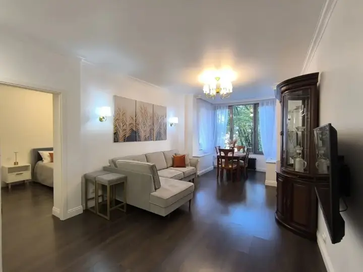 Выборг: Апартаменты Vyborg Velvet Aparts Трехкомнатные в Центре с Парковкой