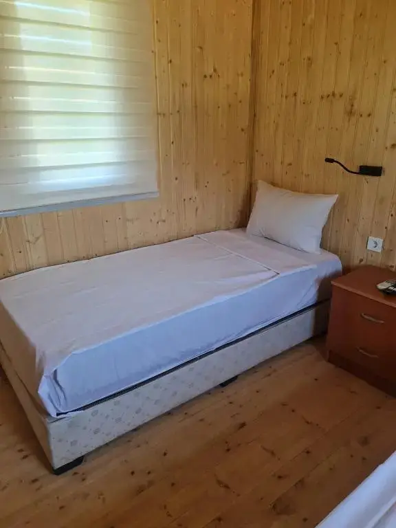 Кушадасы: Pikan Bungalov