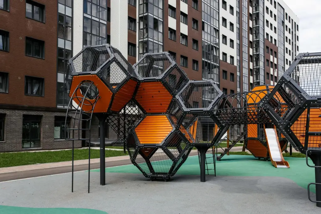 Иркутск: SweetHome (СвитХоум) на территории Гусарская
