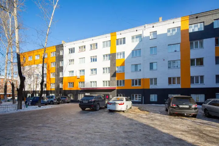 Иркутск: 9 ночей на улице Донская 7