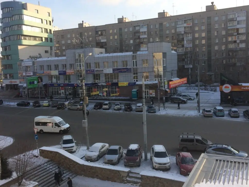 Новосибирск: В гости на улице Челюскинцев 15