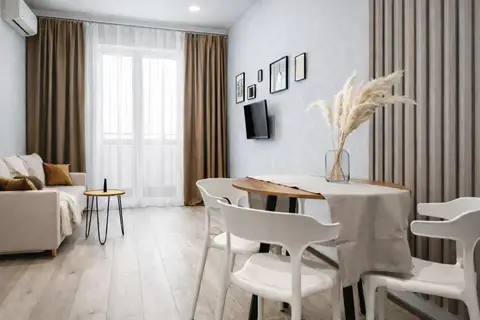 Apartments Liberty City на улице Революционная 39/3 — фото 1