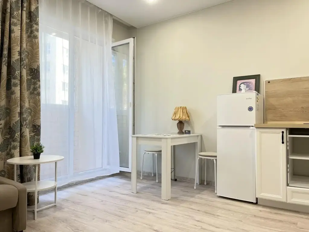 Тюмень: Romlex Apartments (Ромлекс) на улице Героев Сталинградской битвы 1