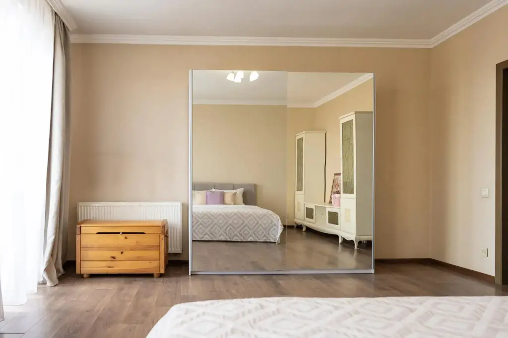 Калининград: LovelyHome 39 (ЛавлиХоум 39) на улице Белинского 42