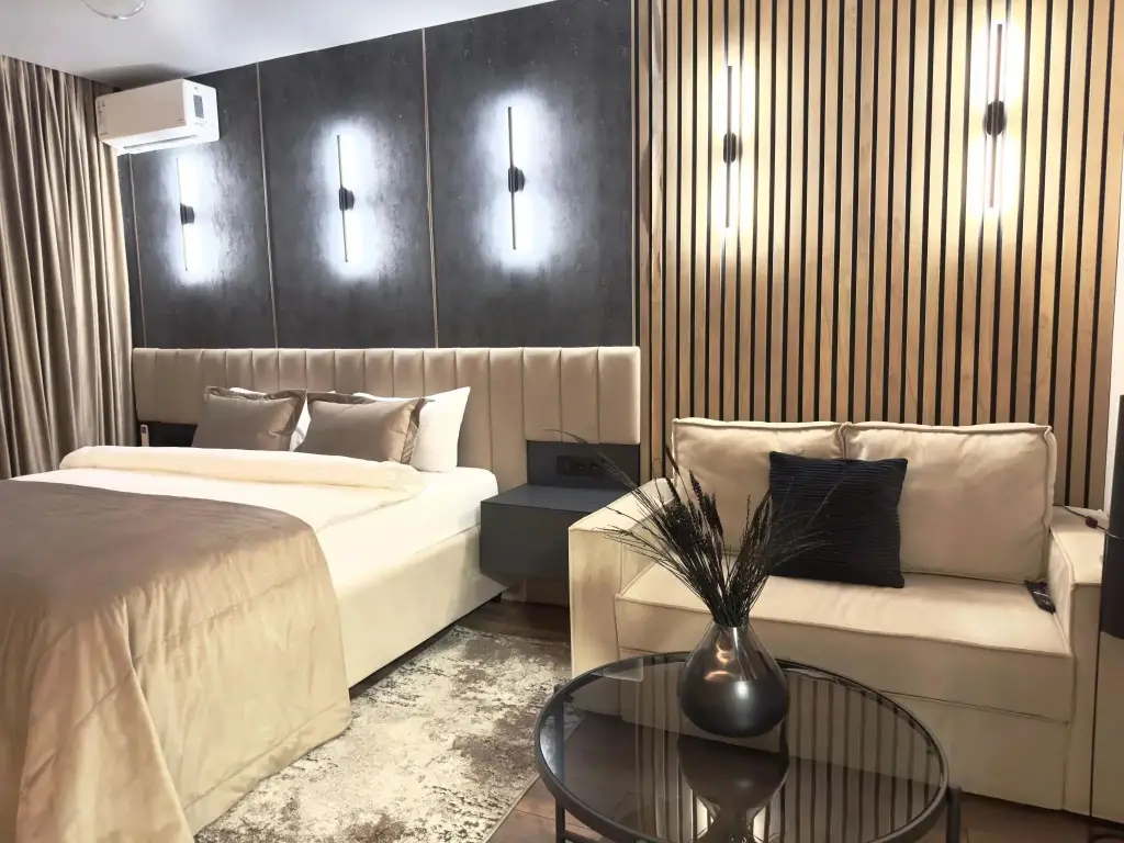 Апаpтаменты Dream House Luxe на улице Уральская 20 — фото 1