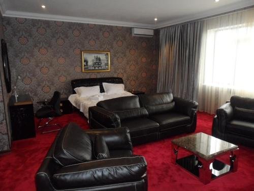 Печерск: Hotel Voyage