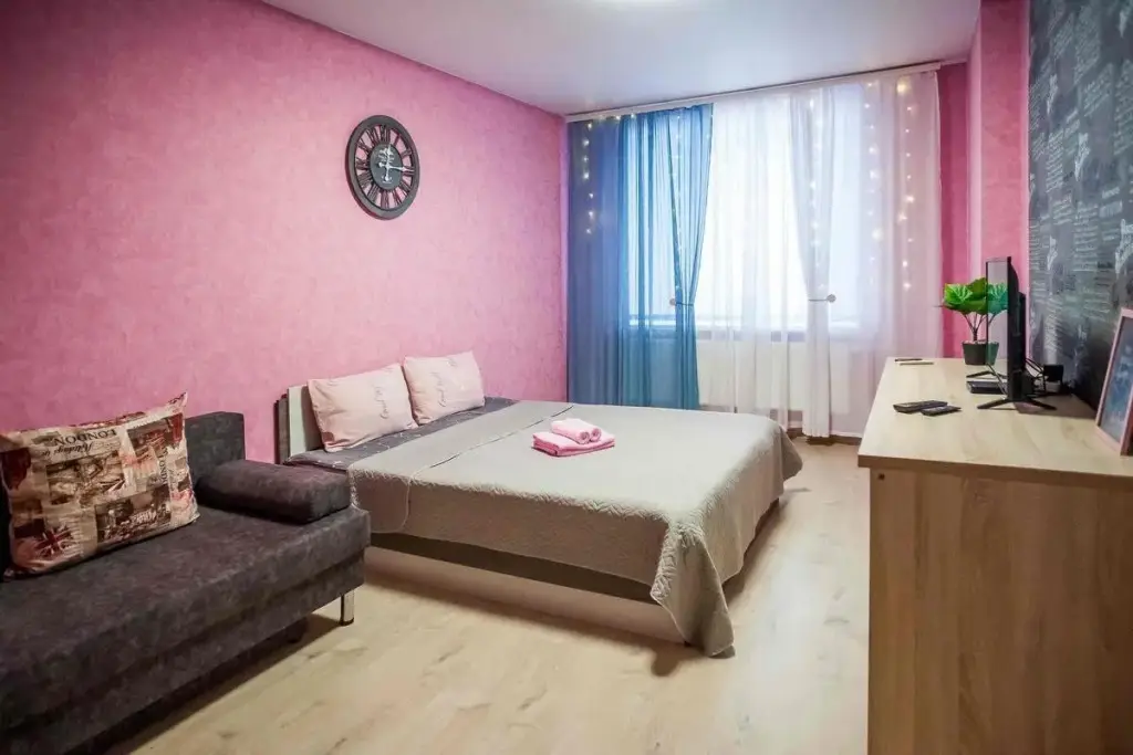 Sweet Home (Свит Хоум) на улице Холмогорова 15а — фото 1