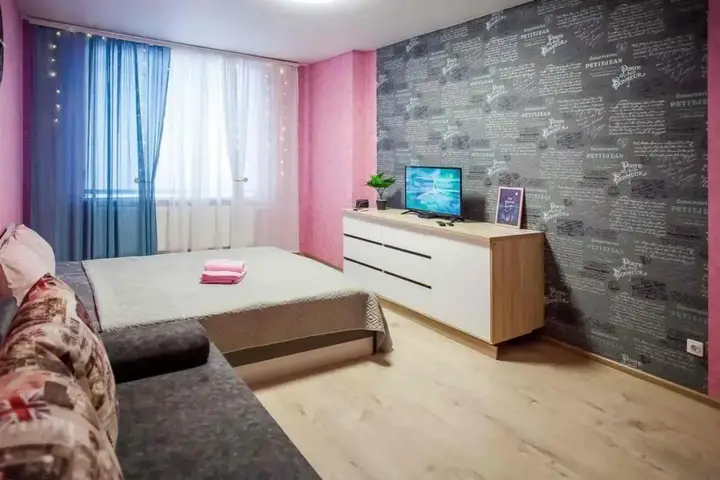 Ижевск: Sweet Home (Свит Хоум) на улице Холмогорова 15а