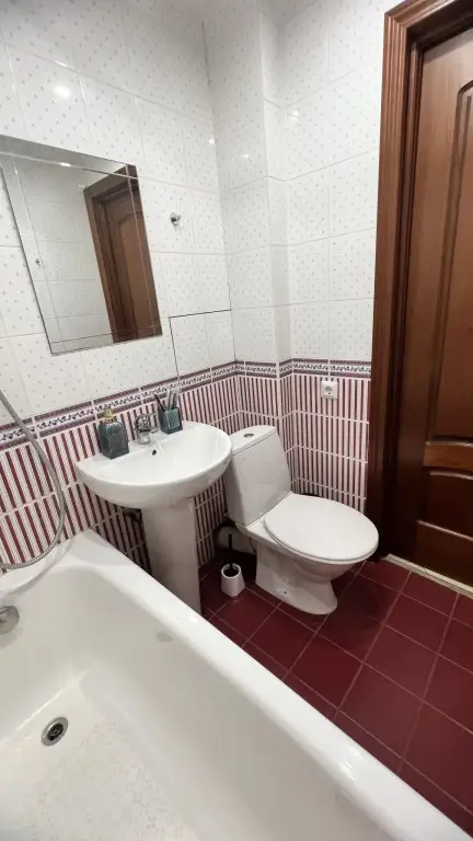 Москва: Uragan Apart (Ураган Апарт) на улице Большая Якиманка 54