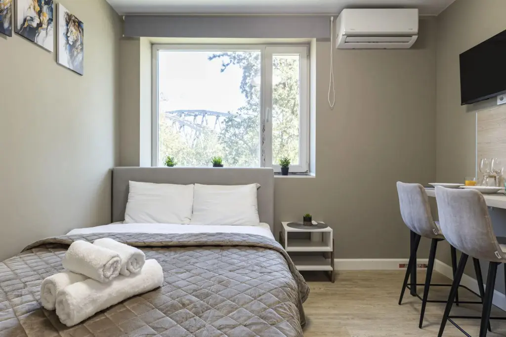 Москва: MOKO Apartments (МОКО Апартментс) на Большая Тульская 54
