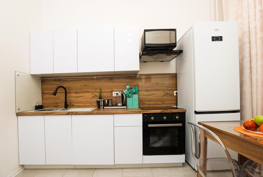 Home24 на улице Каштановая 14 — фото 1