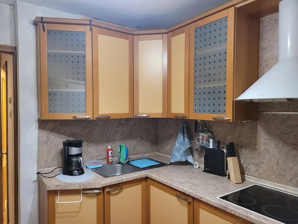 Владивосток: Апартаменты Home Time Океанский проспект 98