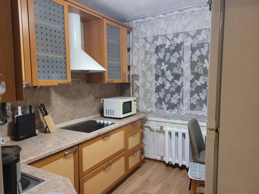 Владивосток: Апартаменты Home Time Океанский проспект 98