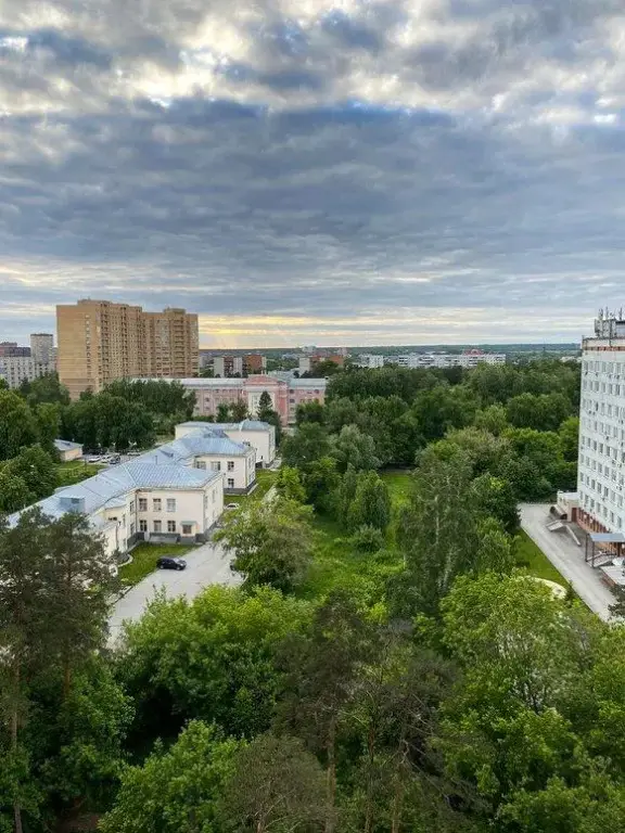Новосибирск: Апартаменты на улице Залесского 2/2