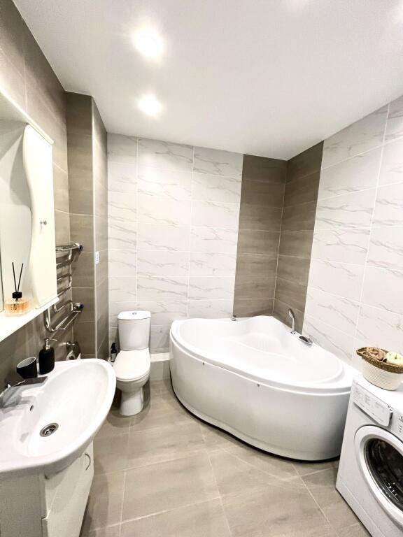 Новосибирск: Апартаменты Oazis apart (Оазис апарт) на улице Лескова