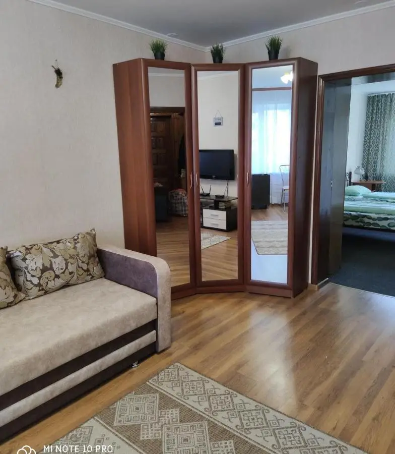 Новороссийск: Apartment Karamzina 43